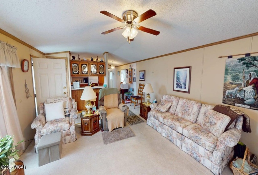 8225 Oakwood Drive, Findlay, Ohio, 2 Bedrooms Bedrooms, ,2 BathroomsBathrooms,Residential,For Sale,Oakwood,306755