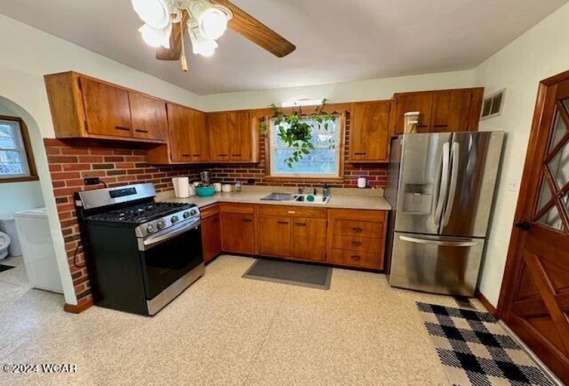 20155 Church Street, Hoytville, Ohio, 2 Bedrooms Bedrooms, ,1 BathroomBathrooms,Residential,For Sale,Church,307155