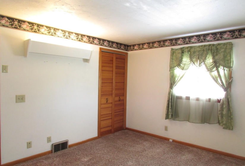 BEDROOM2