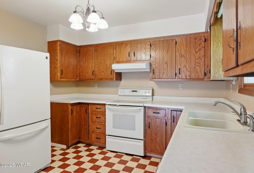 3614 Amblewood Circle, Lima, Ohio, 4 Bedrooms Bedrooms, ,3 BathroomsBathrooms,Residential,For Sale,Amblewood,306651