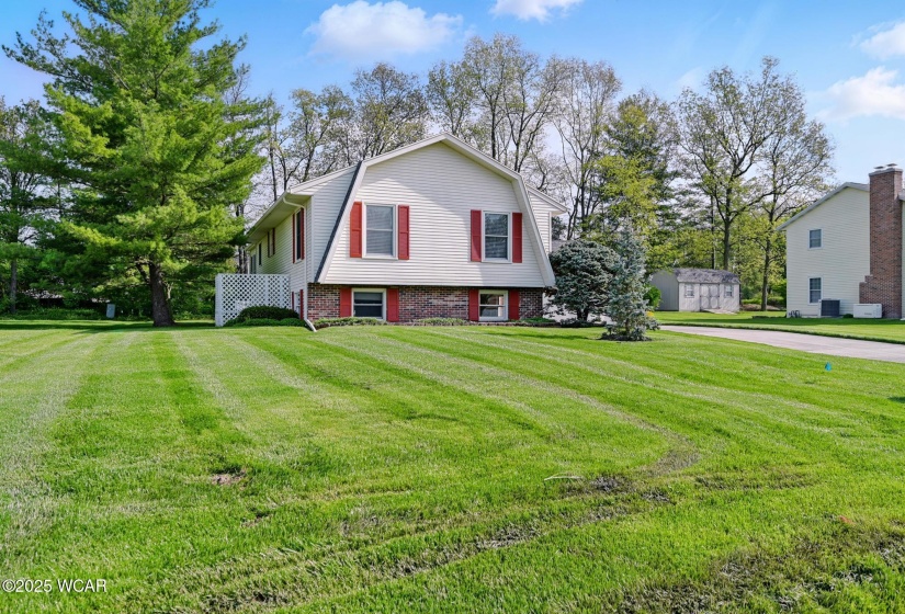 3614 Amblewood Circle, Lima, Ohio, 4 Bedrooms Bedrooms, ,3 BathroomsBathrooms,Residential,For Sale,Amblewood,306651