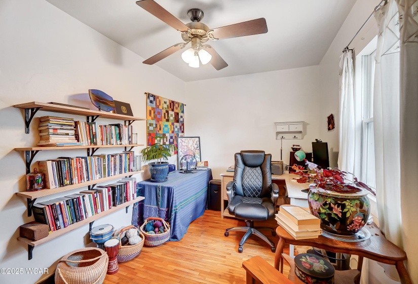 2nd bedroom/office