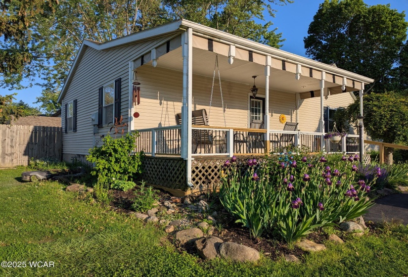 Side porch