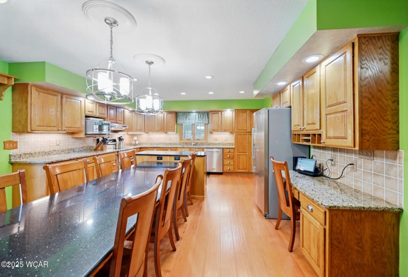 A Wonderful Family Gathering Kitchen
