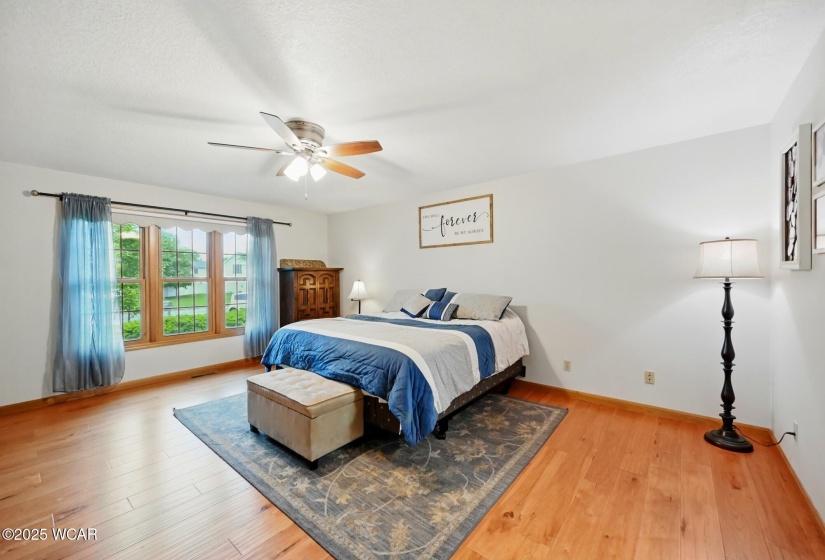 Main Floor Primary