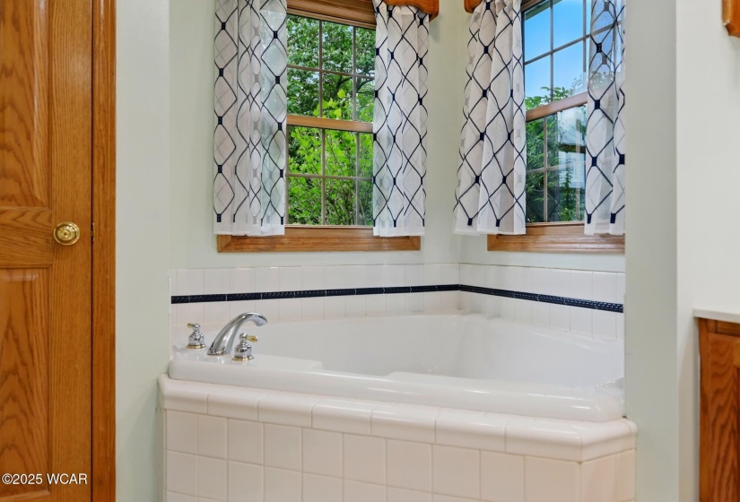 Garden Tub
