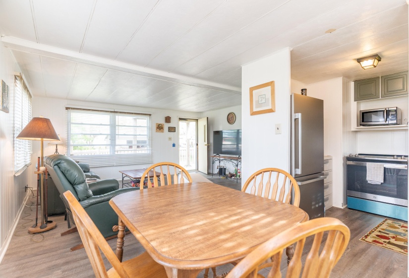 11043 Walnut, Lakeview-10