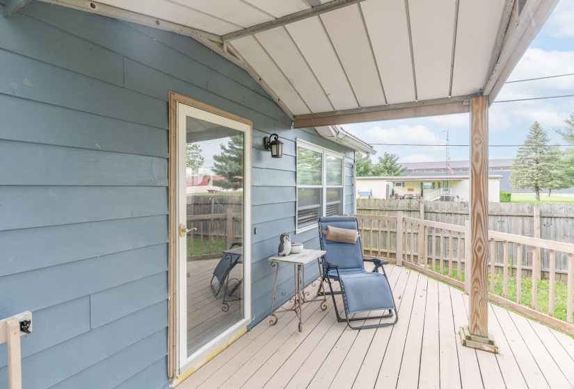 11043 Walnut, Lakeview-4