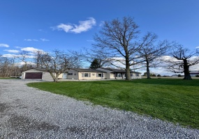 18683 Burris Road, Rockford, Ohio 45882, 3 Bedrooms Bedrooms, ,1 BathroomBathrooms,Residential,For Sale,Burris,1038901