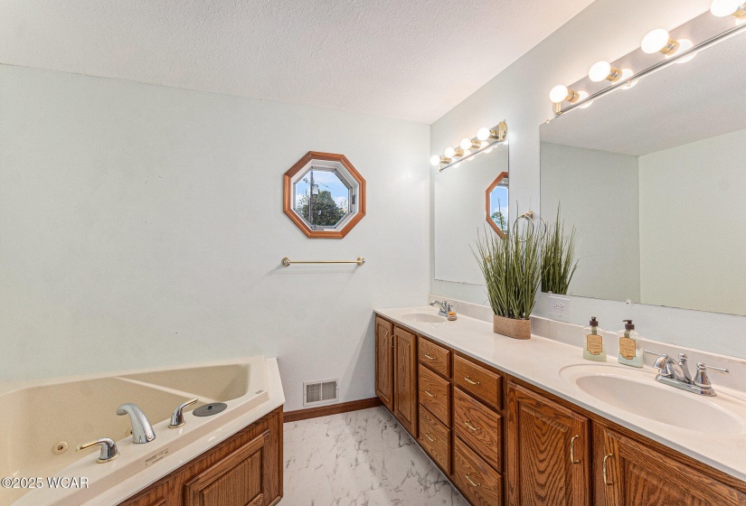 5135 Bowdle Road, Harrod, Ohio, 3 Bedrooms Bedrooms, ,3 BathroomsBathrooms,Residential,For Sale,Bowdle,306946