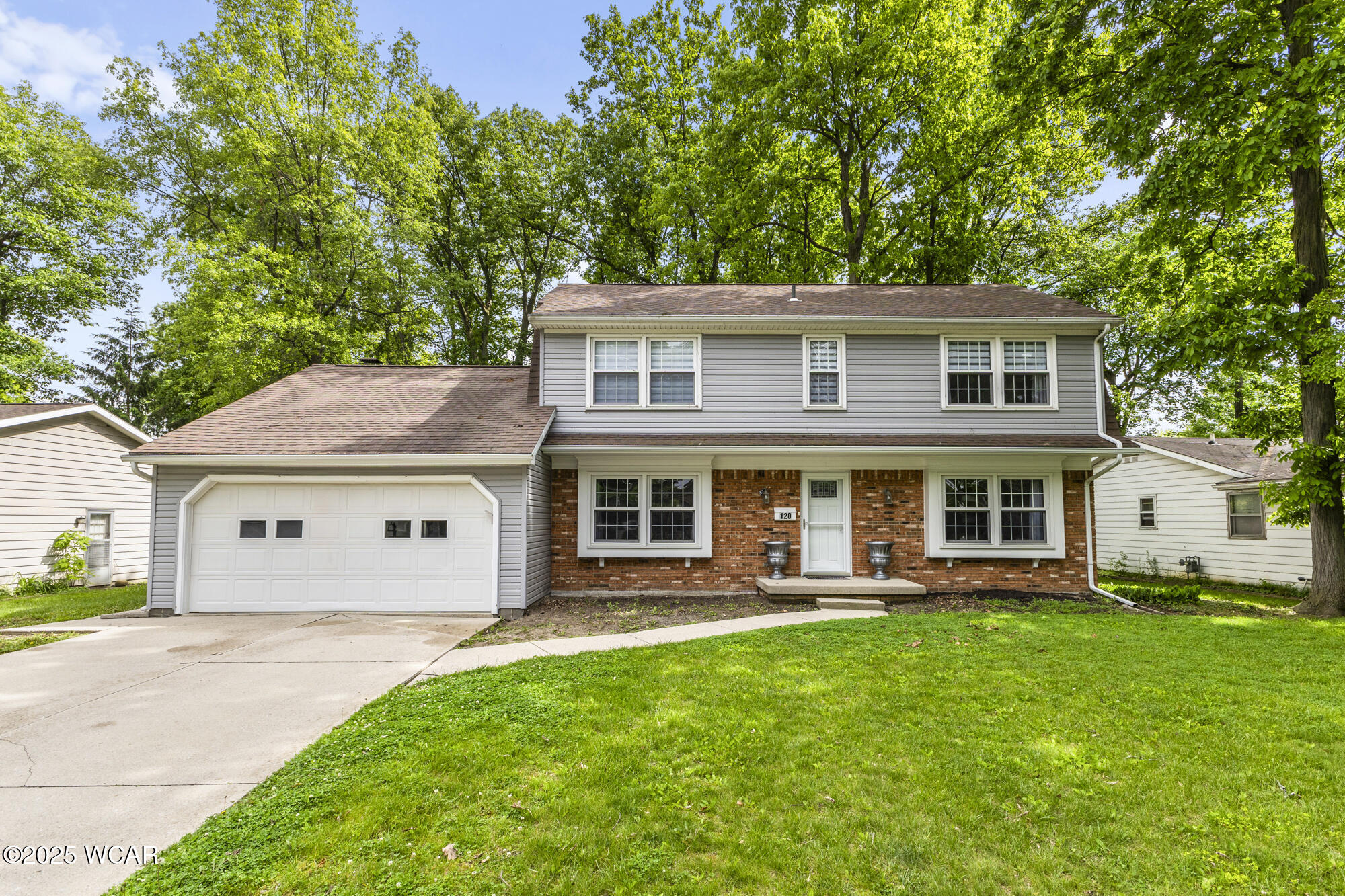120 Barnsbury Drive, Lima, Ohio