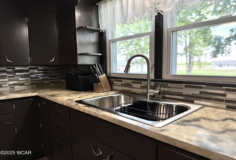 307 Walnut Street, Mendon, Ohio, 2 Bedrooms Bedrooms, ,1 BathroomBathrooms,Residential,For Sale,Walnut,307176