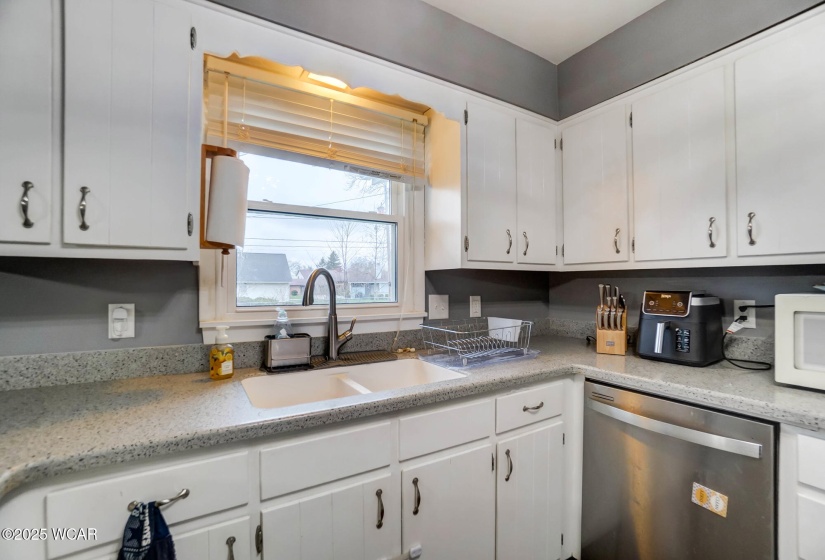 2861 Hummingbird Street, Lima, Ohio, 3 Bedrooms Bedrooms, ,2 BathroomsBathrooms,Residential,For Sale,Hummingbird,306732