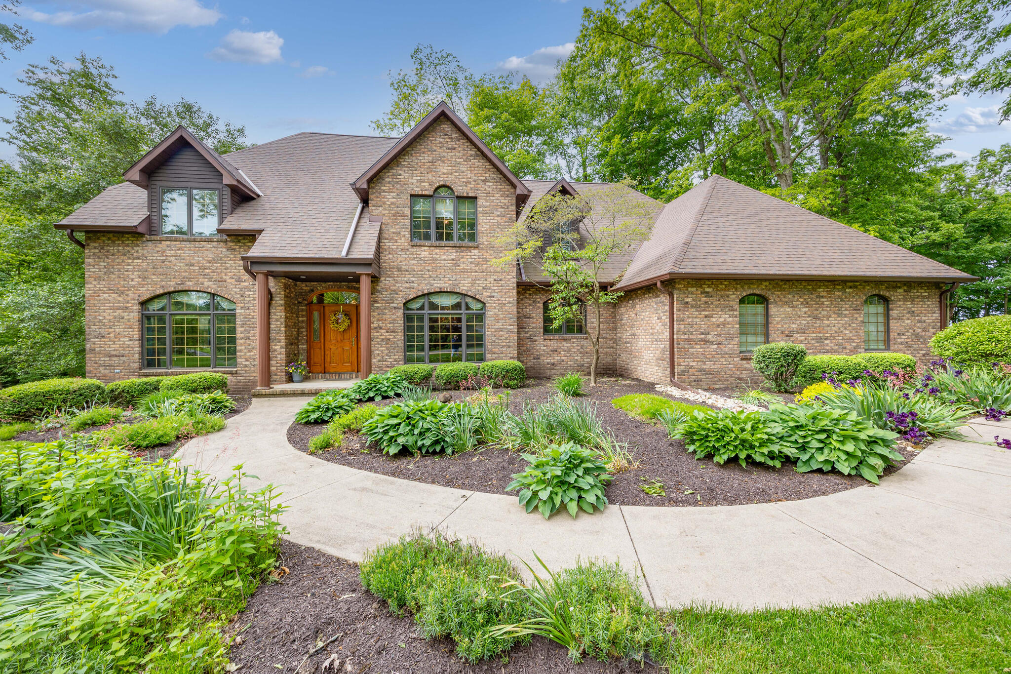 129 Tanglewood Drive, West Liberty, Ohio 43357