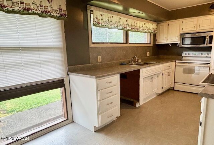 308 Delphos Road, Columbus Grove, Ohio, 3 Bedrooms Bedrooms, ,1 BathroomBathrooms,Residential,For Sale,Delphos,307181
