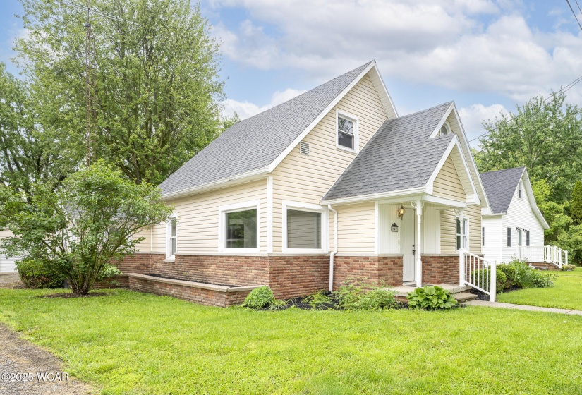 247 State Street, West Mansfield, Ohio, 3 Bedrooms Bedrooms, ,1 BathroomBathrooms,Residential,For Sale,State,307182