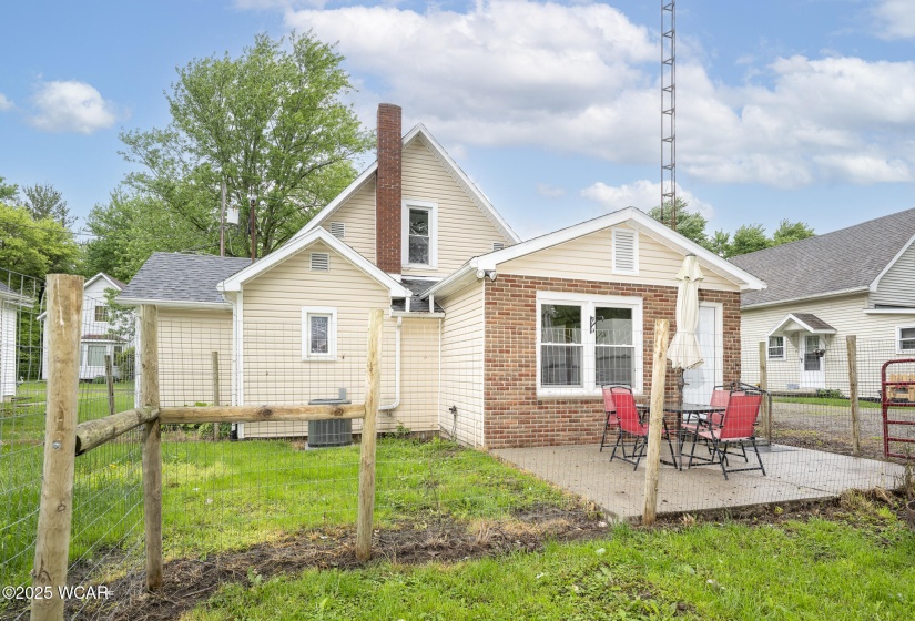 247 State Street, West Mansfield, Ohio, 3 Bedrooms Bedrooms, ,1 BathroomBathrooms,Residential,For Sale,State,307182