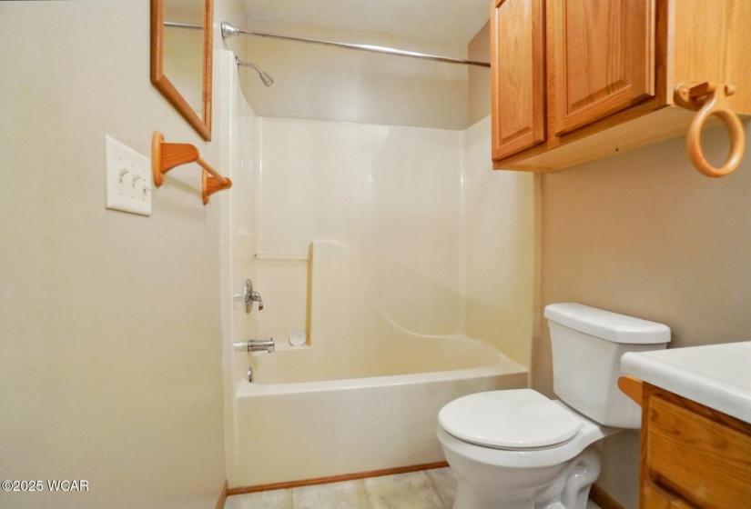 209 Cheyenne Drive, Wapakoneta, Ohio, 2 Bedrooms Bedrooms, ,2 BathroomsBathrooms,Residential,For Sale,Cheyenne,307184