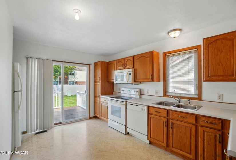 209 Cheyenne Drive, Wapakoneta, Ohio, 2 Bedrooms Bedrooms, ,2 BathroomsBathrooms,Residential,For Sale,Cheyenne,307184