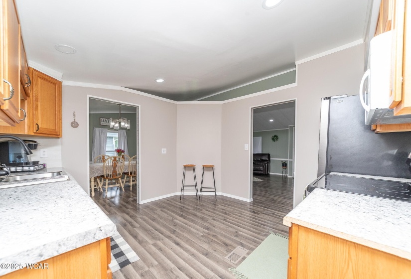 1203 Chateau Court, Findlay, Ohio, 3 Bedrooms Bedrooms, ,2 BathroomsBathrooms,Residential,For Sale,Chateau,307186