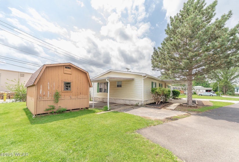 1203 Chateau Court, Findlay, Ohio, 3 Bedrooms Bedrooms, ,2 BathroomsBathrooms,Residential,For Sale,Chateau,307186