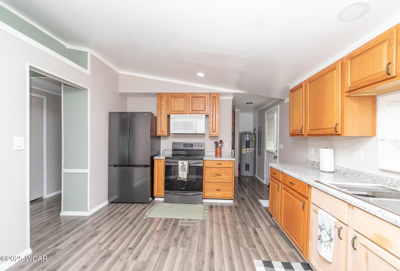 1203 Chateau Court, Findlay, Ohio, 3 Bedrooms Bedrooms, ,2 BathroomsBathrooms,Residential,For Sale,Chateau,307186