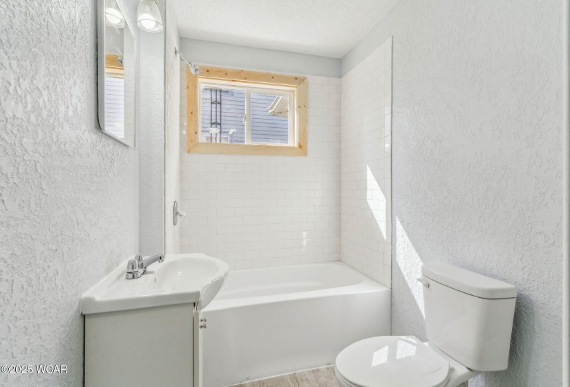 409 High Street, Kenton, Ohio, 3 Bedrooms Bedrooms, ,2 BathroomsBathrooms,Residential,For Sale,High,306484