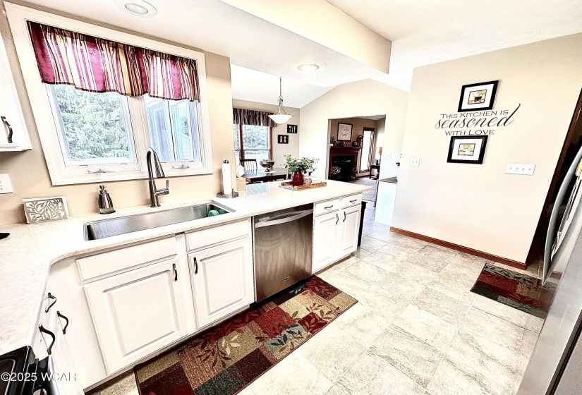 4095 Cole Street, Lima, Ohio, 3 Bedrooms Bedrooms, ,2 BathroomsBathrooms,Residential,For Sale,Cole,307191