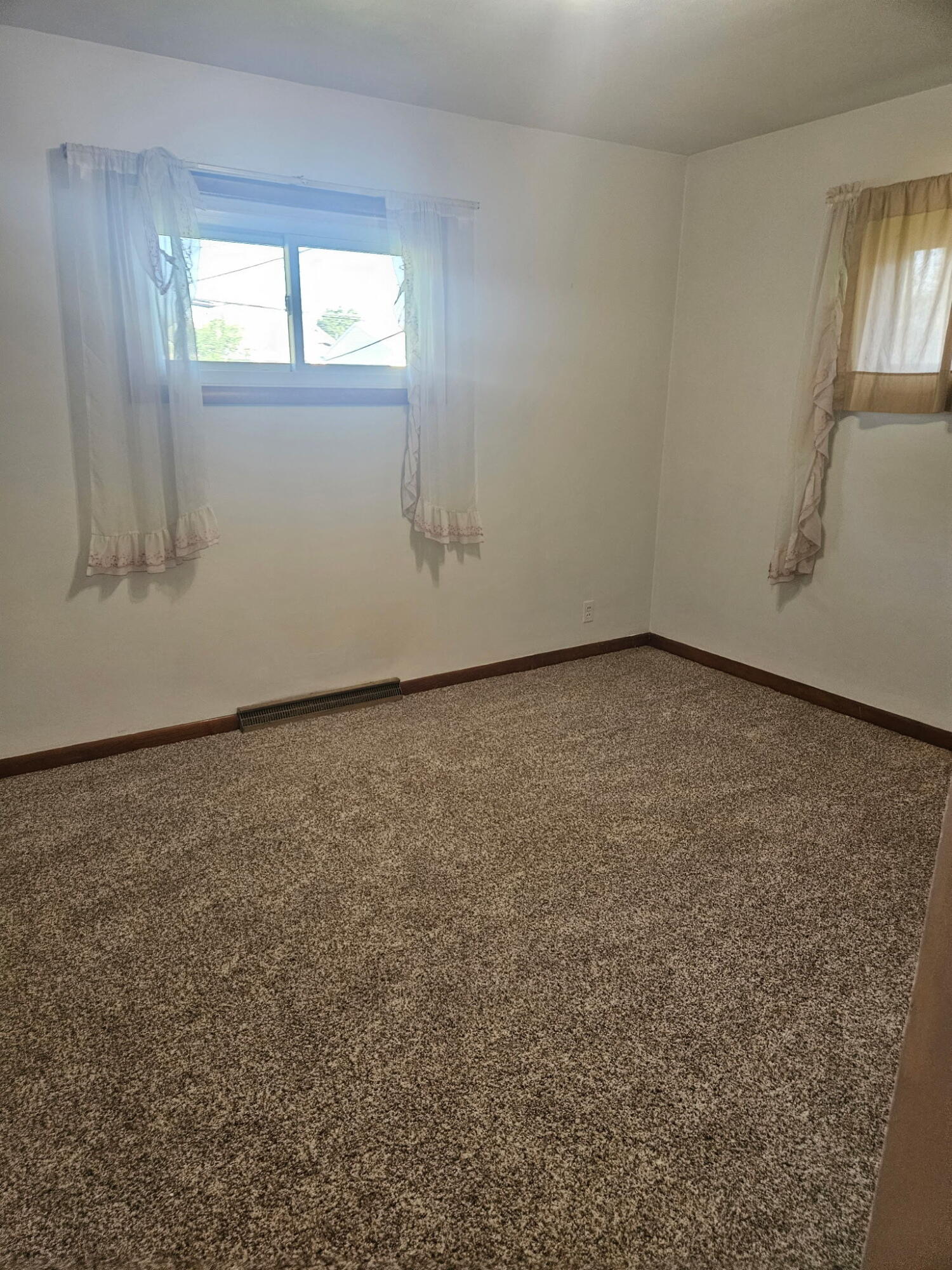 490 Glendale Drive, Troy, Ohio 45373