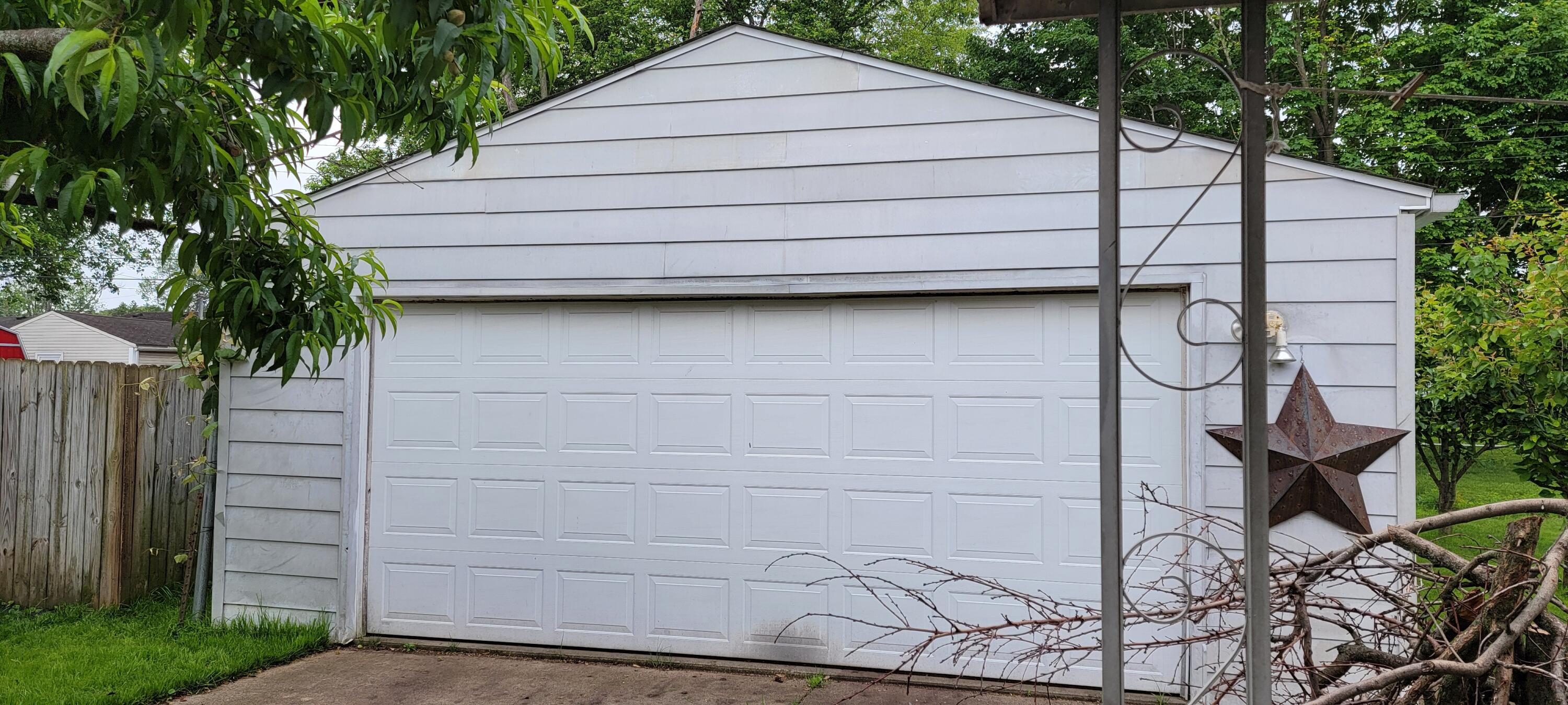 490 Glendale Drive, Troy, Ohio 45373