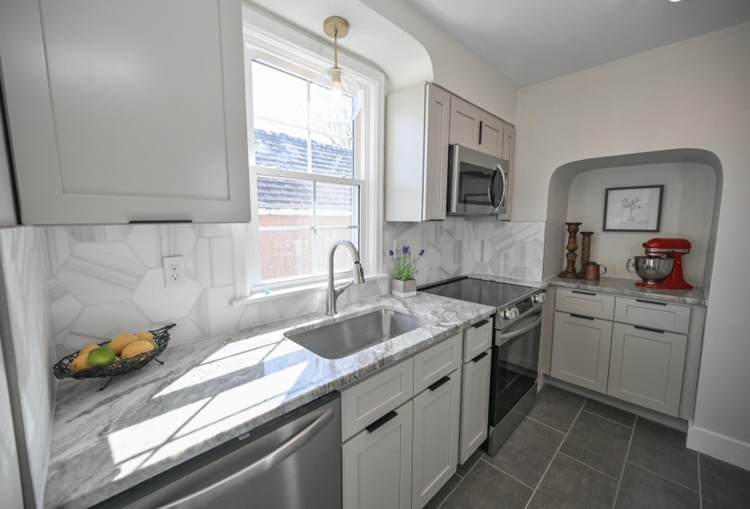 20250401-115 Kewberry-034
