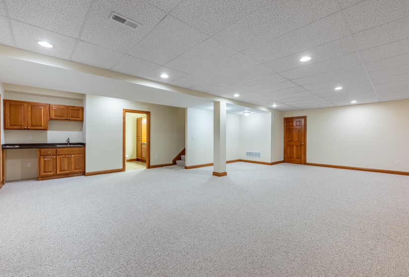 11370 Crottinger-26