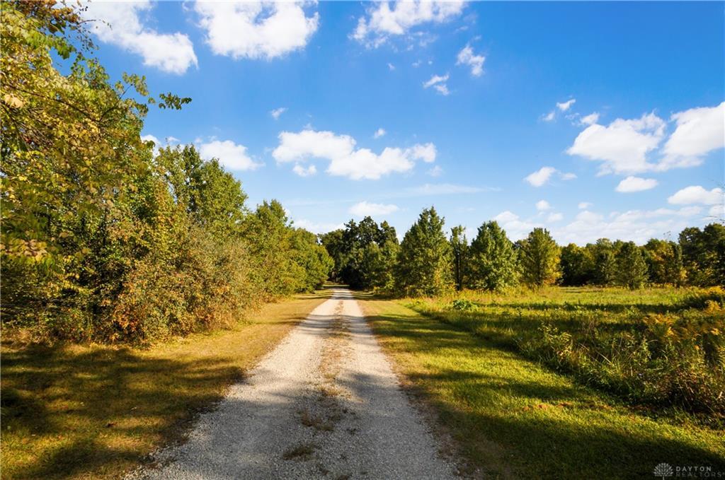 4245 Wenger Road, Clayton, Ohio 45315