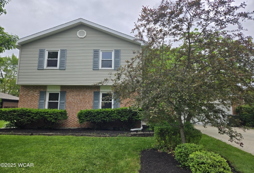 2069 High Ridge Road, Lima, Ohio, 4 Bedrooms Bedrooms, ,2 BathroomsBathrooms,Residential,For Sale,High Ridge,307199