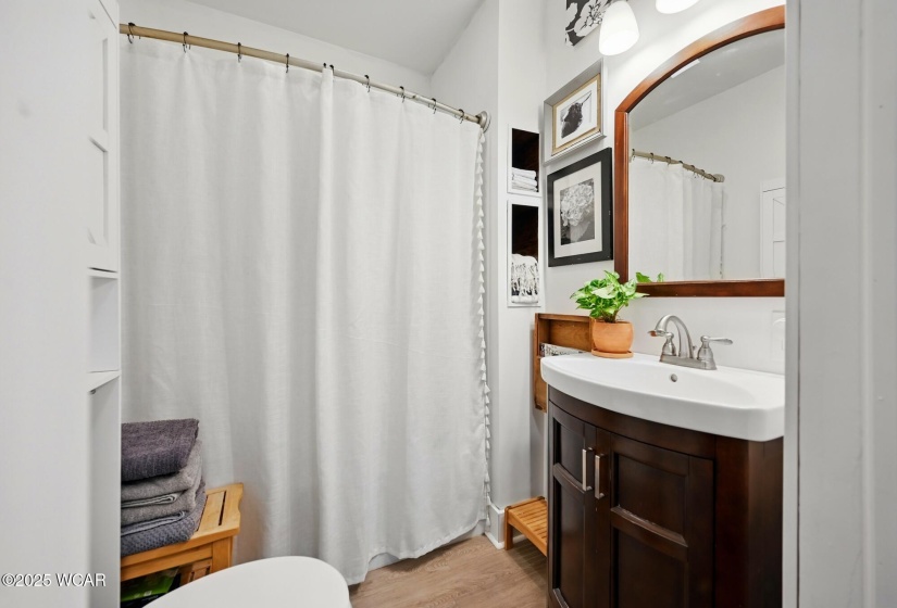 219 Market Street, Kenton, Ohio, 2 Bedrooms Bedrooms, ,1 BathroomBathrooms,Residential,For Sale,Market,307177