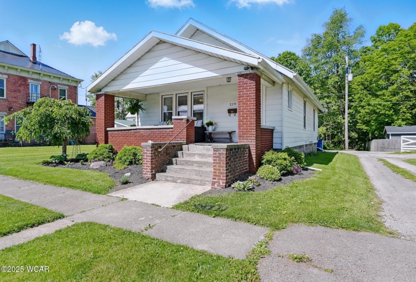 219 Market Street, Kenton, Ohio, 2 Bedrooms Bedrooms, ,1 BathroomBathrooms,Residential,For Sale,Market,307177