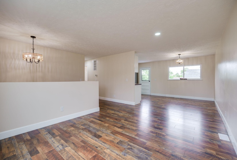 10-web-or-mls-1136-wendall-ave