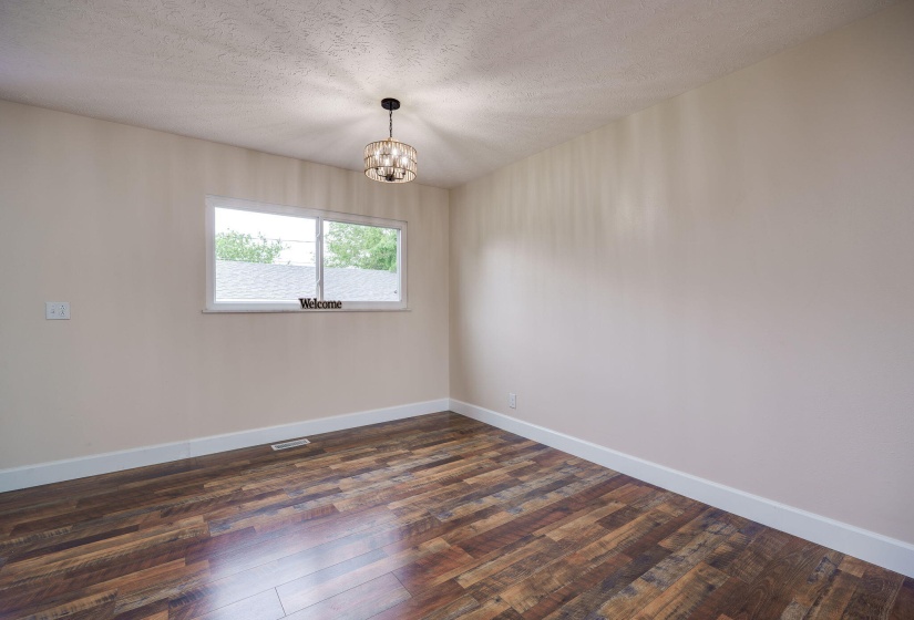 11-web-or-mls-1136-wendall-ave