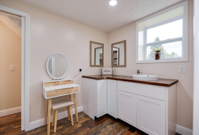 29-web-or-mls-1136-wendall-ave