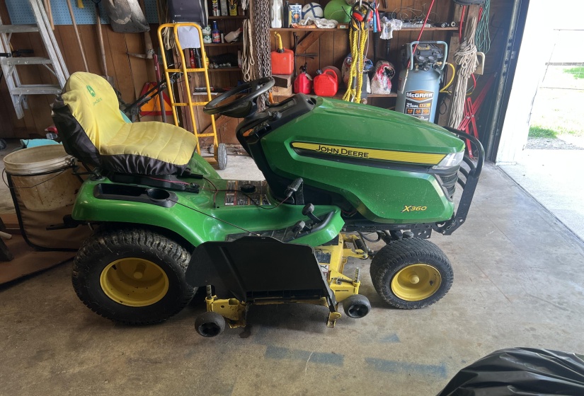 Riding Mower That Stays