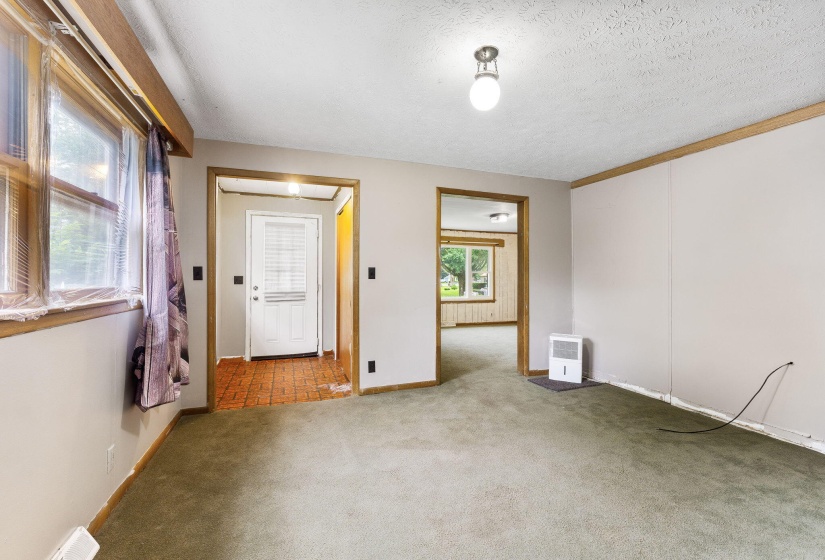 208 Pickrelltown Rd (Interior)-5