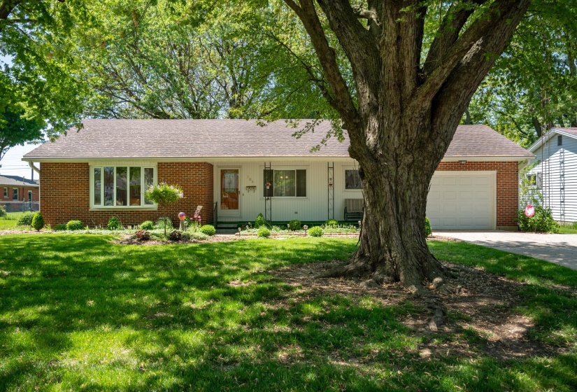 106 Westview Karen Huelsman (2 of 31)