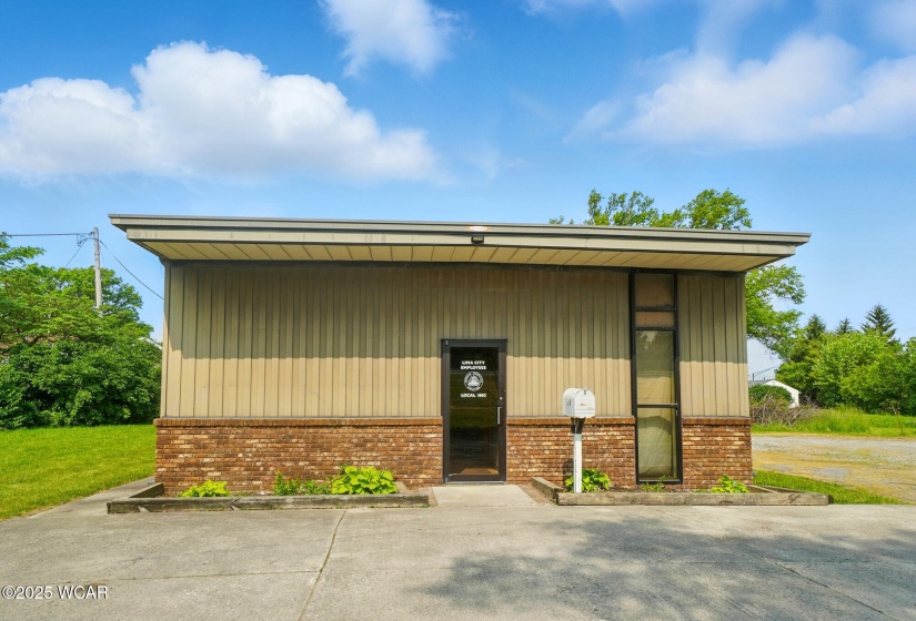 1007 Center Street, Lima, Ohio, ,Commercial Sale,For Sale,Center,307211
