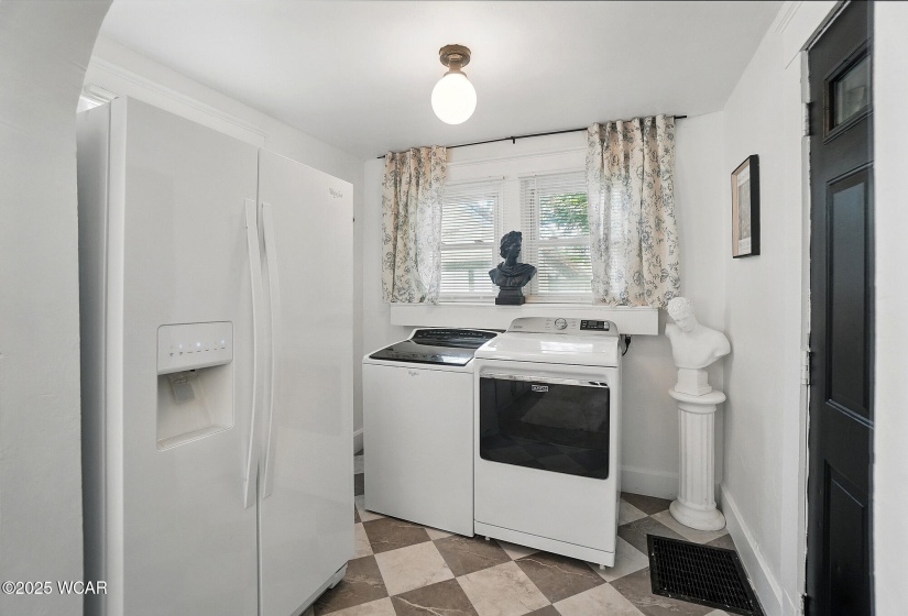 530 Catalpa Avenue, Lima, Ohio, 3 Bedrooms Bedrooms, ,1 BathroomBathrooms,Residential,For Sale,Catalpa,307106