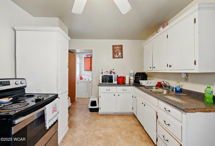 605 Hendricks Avenue, Saint Marys, Ohio, 3 Bedrooms Bedrooms, ,1 BathroomBathrooms,Residential,For Sale,Hendricks,307148