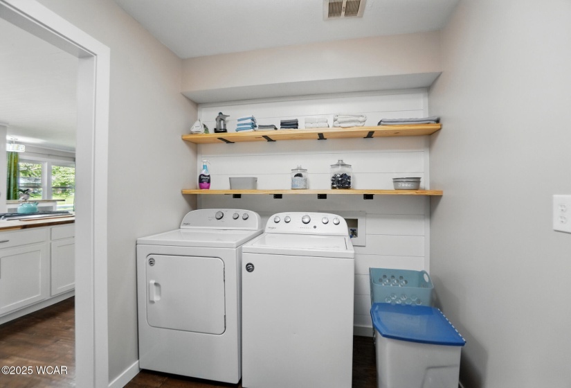 2715 Goldenrod Lane, Findlay, Ohio, 3 Bedrooms Bedrooms, ,1 BathroomBathrooms,Residential,For Sale,Goldenrod,307151
