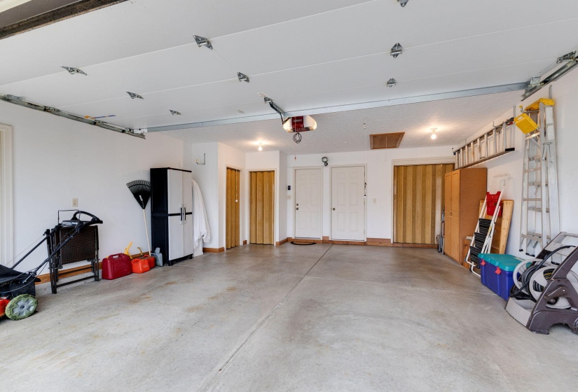 35-web-or-mls-Sterling 35