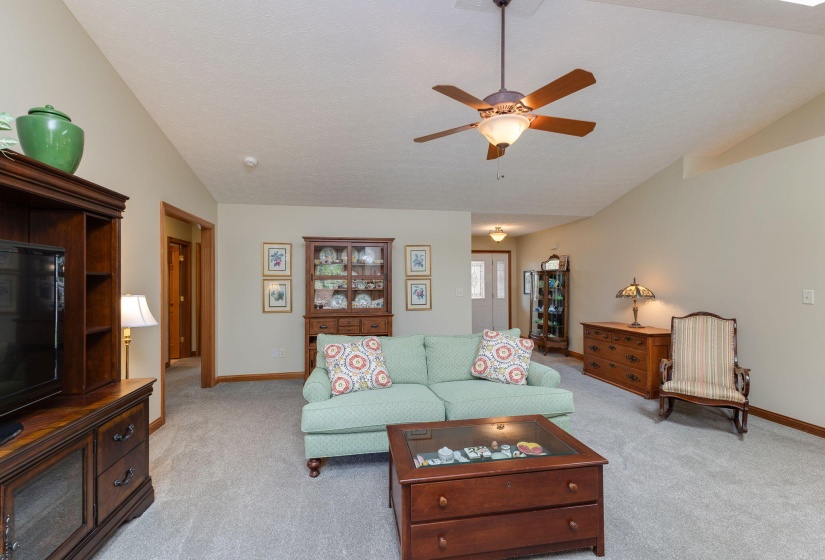 16-web-or-mls-Sterling 16