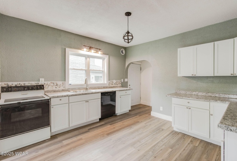 1157 High Street, Lima, Ohio, 4 Bedrooms Bedrooms, ,1 BathroomBathrooms,Residential,For Sale,High,307213