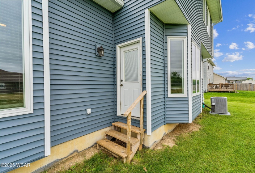 208 Creswell Drive, Van Buren, Ohio, 4 Bedrooms Bedrooms, ,2 BathroomsBathrooms,Residential,For Sale,Creswell,307217